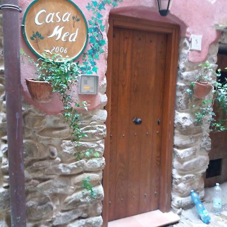 Casa Med Holiday Home Isolabona Kültér fotó