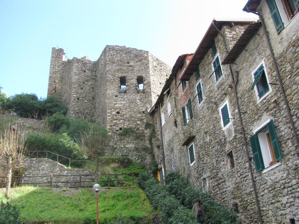 Casa Med Holiday Home Isolabona Kültér fotó