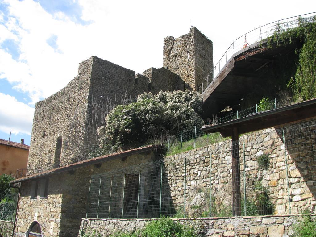 Casa Med Holiday Home Isolabona Kültér fotó
